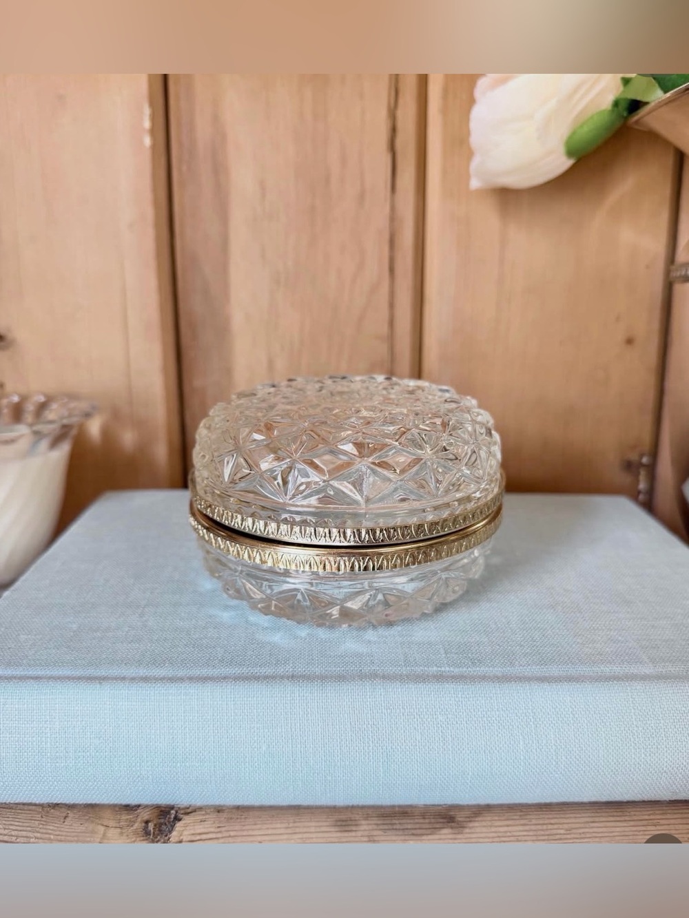 Vintage Round Hinged Crystal Casket